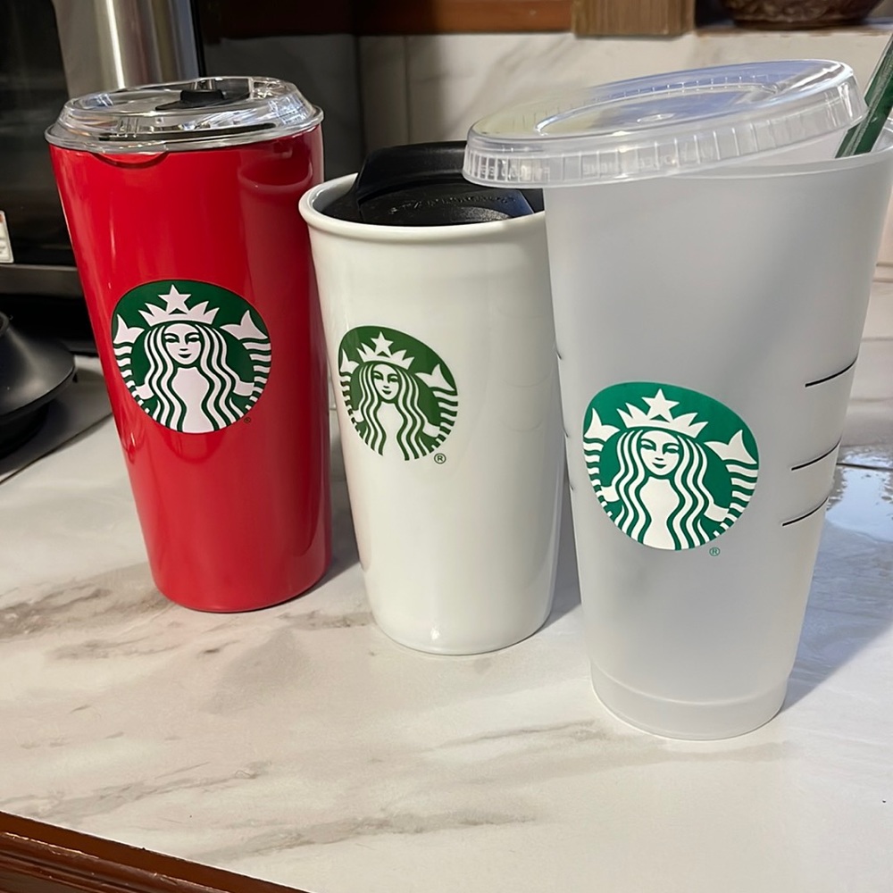 Starbucks drinking cup set .